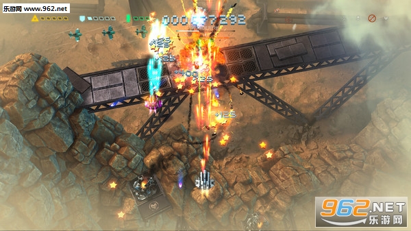 ������ӥ(Sky Force Reloaded)�����ƽ���ͼ0