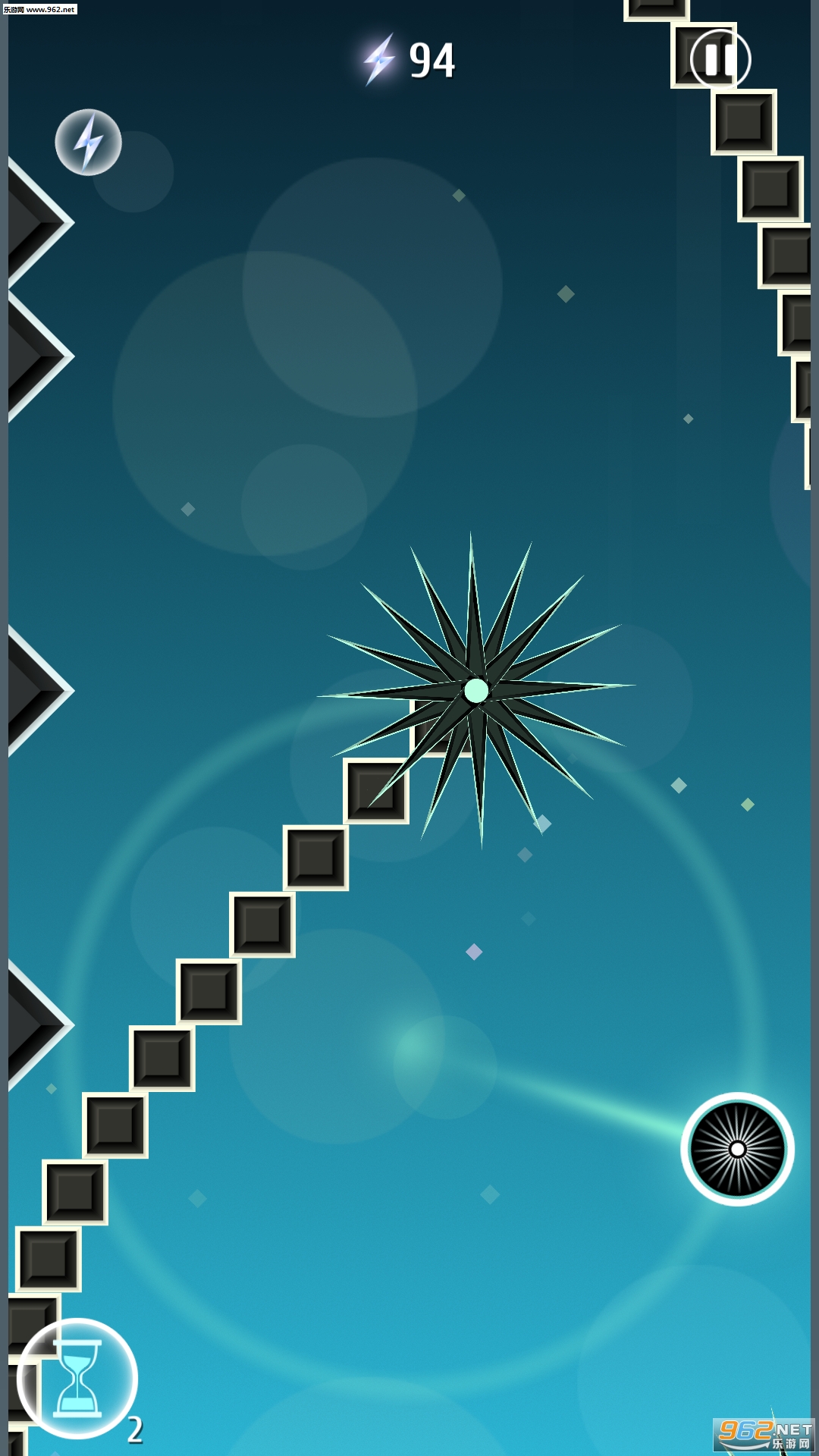 Circle vs Spikes(圆形vs尖峰安卓版)截图0