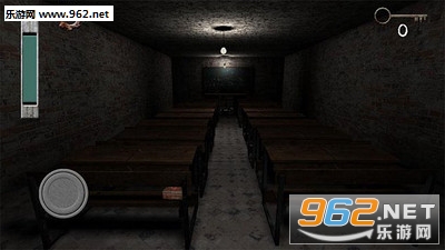 Slendrina: The School(兰德里纳河的学校安卓版)截图1