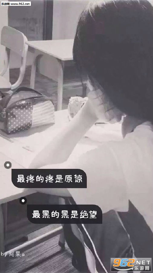 �˸����ֱ�ֽ����