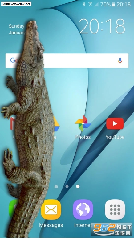 Crocodile in Phone Big Joke(������Ļ������app)��ͼ1