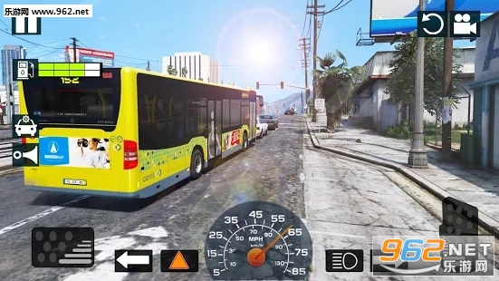Ultimate Coach Bus Simulator 2019(�ռ���;����ģ����2019��׿��)��ͼ0