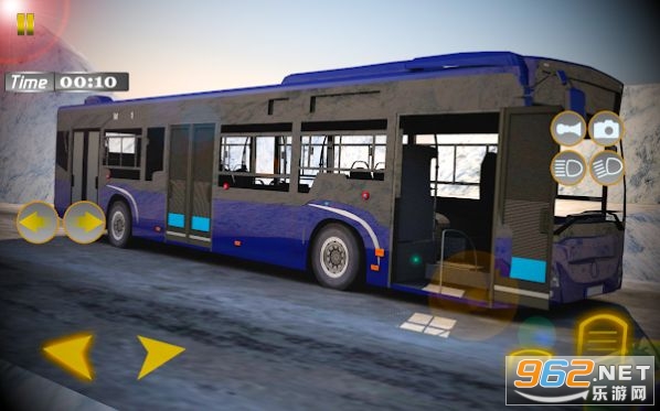 Offroad Snow Bus(ʥ��ѩ��ʿ��ʻԱ���°�)v1.0 ��׿���ͼ1