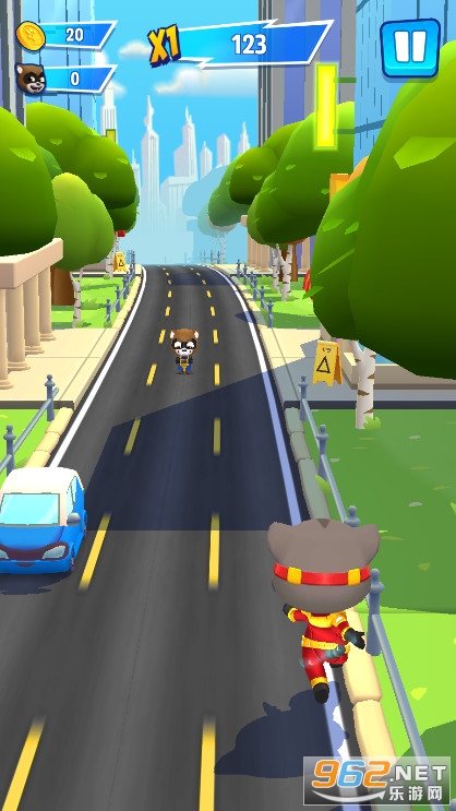 ��ķèӢ���ܿ���ʷ�Talking Tom Hero Dash��Ϸv1.0.3.338���޽�Ұ��ͼ1