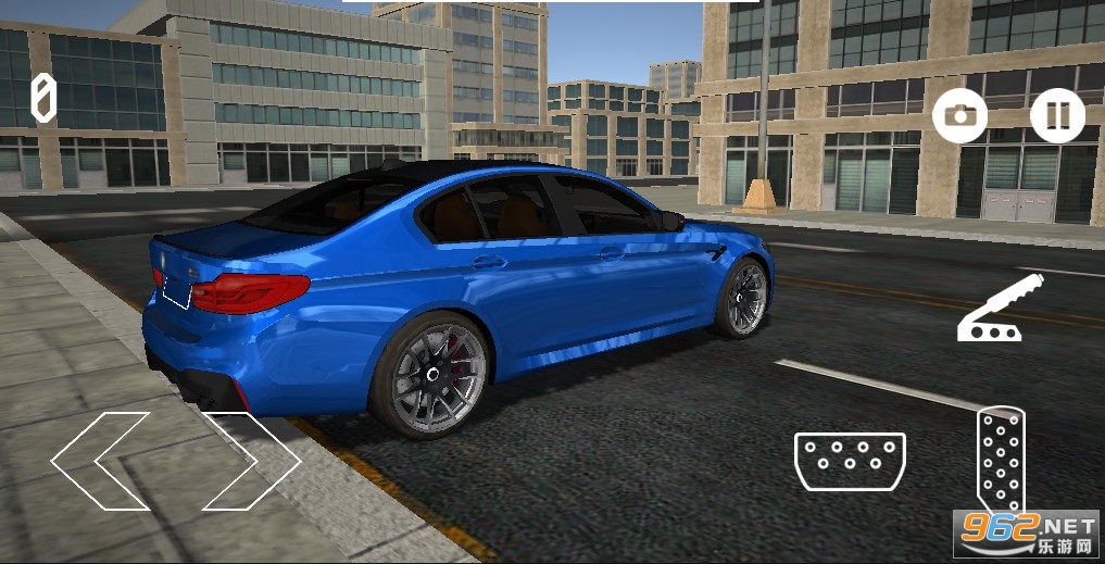 M5 City RidesM5城市驾驶畅玩版截图0
