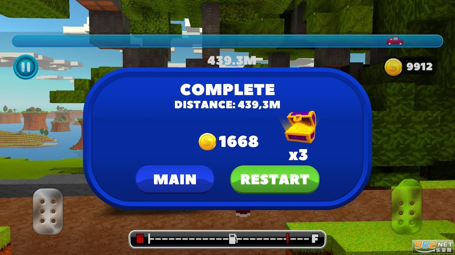 Blocky Rider: Roads Racing(方块骑手公路赛)截图0