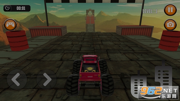 Ultimate Monster Truck 3D Stunt Racing Simulator��Ϸ��ͼ2