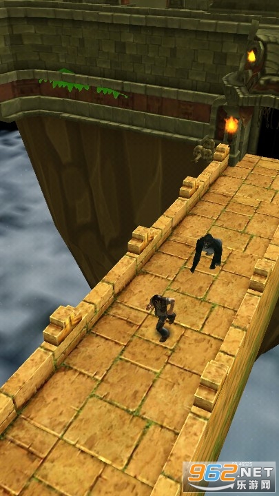 Temple Brave Run(坦普尔勇敢地跑游戏)截图2