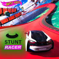 Stunt Racer Mega Ramp(�ؼ������־����µ���Ϸ)