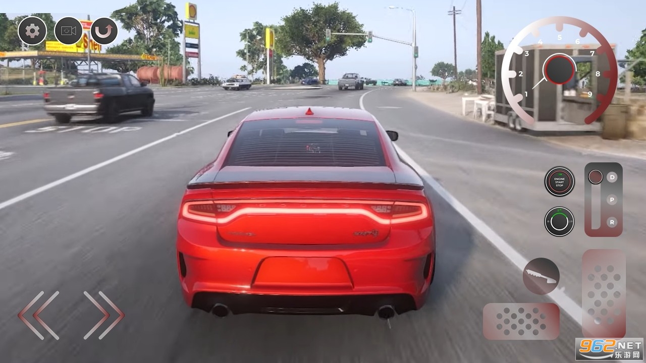 ���涯��Charger SRT