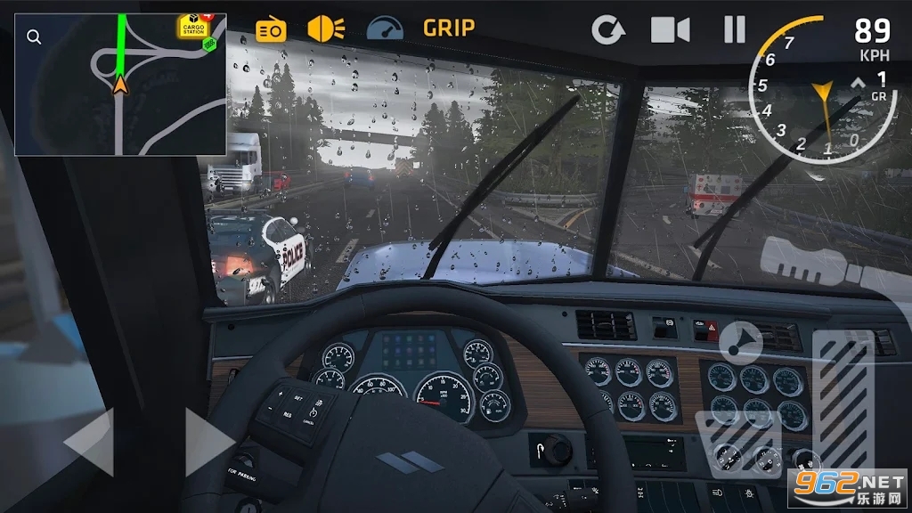 �ռ�����ģ���������ֻ���(Ultimate Truck Simulator)��ͼ3