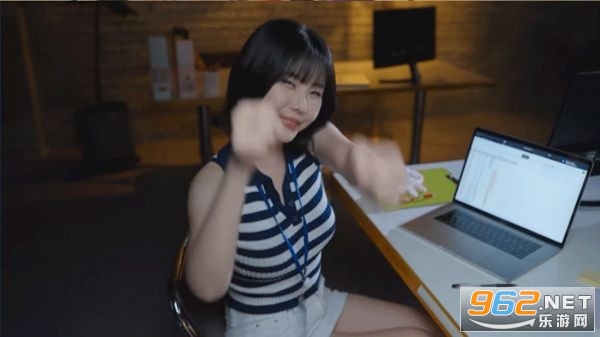 ��,��Ů������